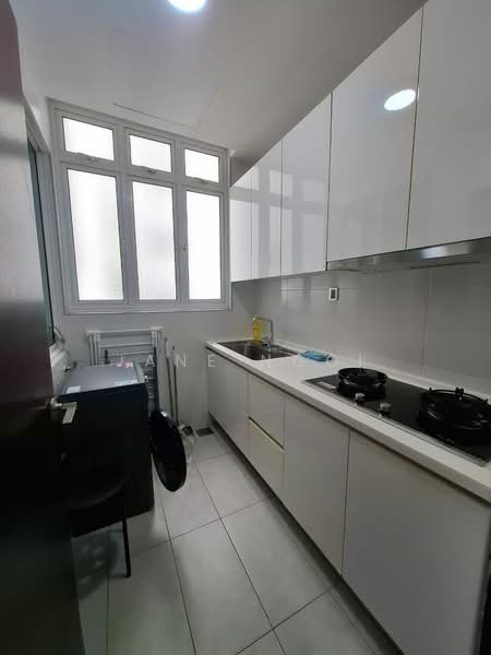 Servis Apartment untuk Disewa di Paragon Residences @ Straits View - Jane Ngoi - Kitchen - PropertyGuru.com.my