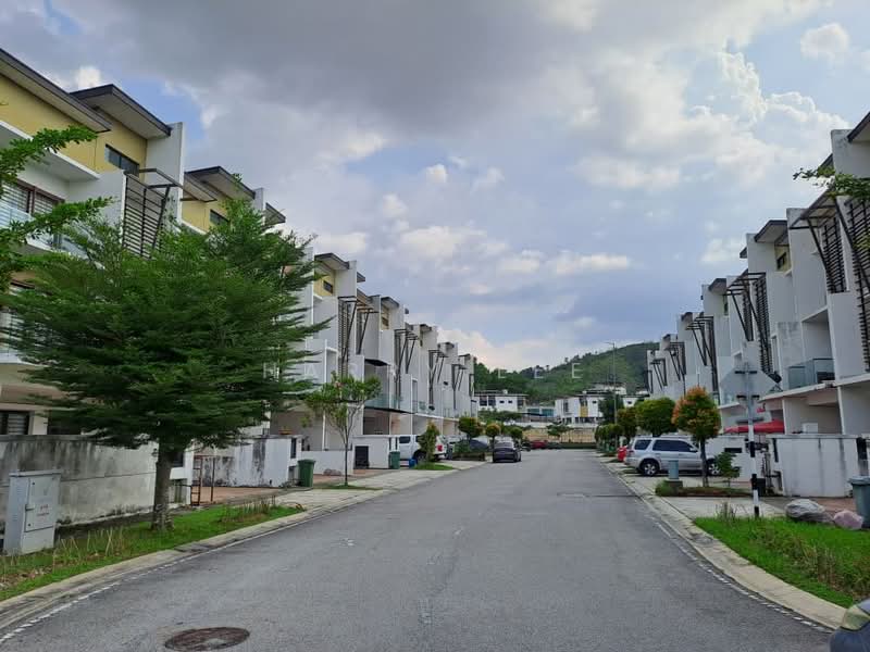 3-storey Terraced House for Sale in Kota Emerald (Rawang) - Harry Lee - Exterior - PropertyGuru.com.my