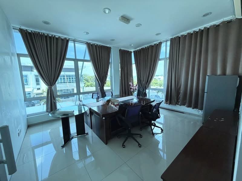 Kilang untuk Dijual di Taman Industri Impian (Bukit Mertajam) - Chris Huah - Study - PropertyGuru.com.my