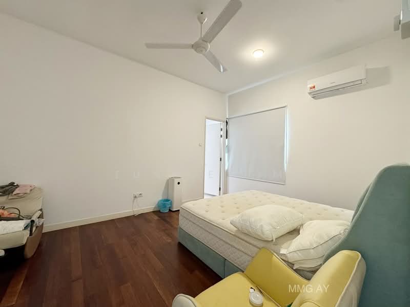 Semi-Detached House for Rent in Bandar Botanic (Klang) - Eunice Lim - Bedroom - PropertyGuru.com.my