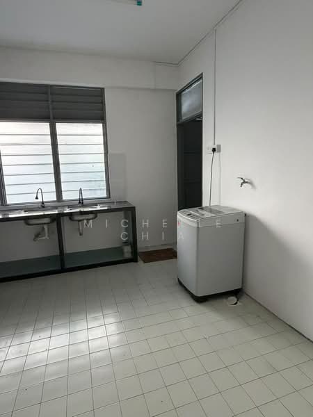 Rumah Teres 2 Tingkat untuk Disewa di Taman Desa Murni (Butterworth) - Michelle Chia - Kitchen - PropertyGuru.com.my