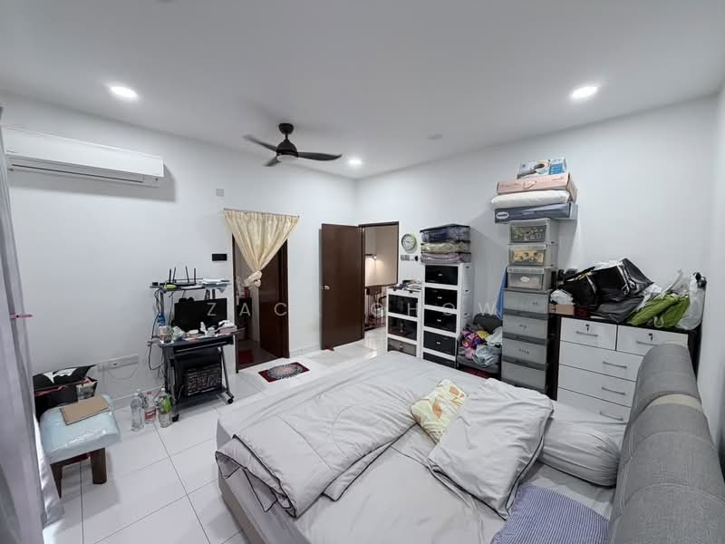 2-storey Terraced House for Sale in Taman Mutiara Rini (Skudai) - Zack Chow - Bedroom - PropertyGuru.com.my