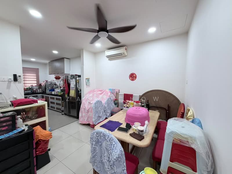 2-storey Terraced House for Sale in Taman Mutiara Rini (Skudai) - Zack Chow - Living Room - PropertyGuru.com.my