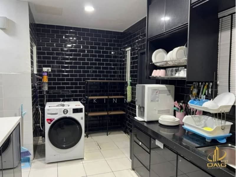 2-storey Terraced House for Sale in Alam Nusantara (Setia Alam) - Zackinn Hoi - Kitchen - PropertyGuru.com.my