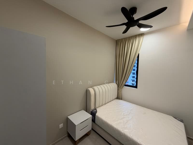 Condominium for Rent at EdgeWood Residences @ SkySanctuary - Ethan Chin - Bedroom - PropertyGuru.com.my