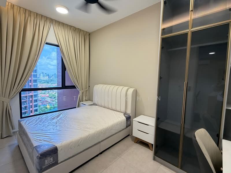 Condominium for Rent at EdgeWood Residences @ SkySanctuary - Ethan Chin - Bedroom - PropertyGuru.com.my