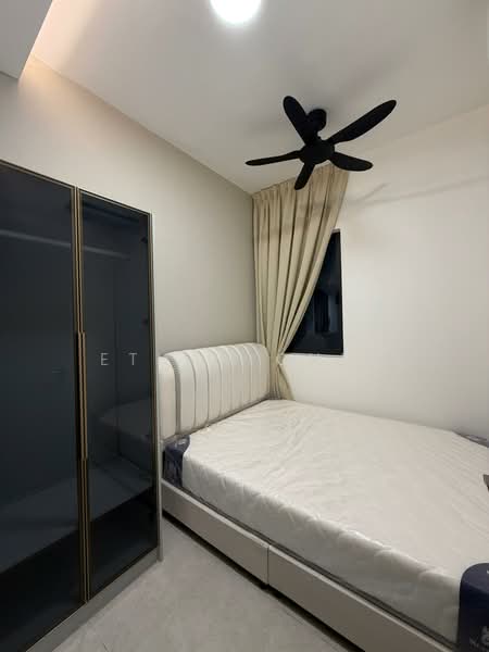 Condominium for Rent at EdgeWood Residences @ SkySanctuary - Ethan Chin - Bedroom - PropertyGuru.com.my