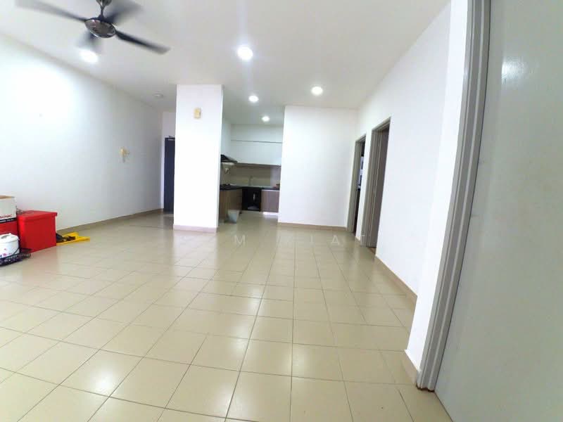Kondominium untuk Disewa di Kristal View - SAM KIAT - Living Room - PropertyGuru.com.my