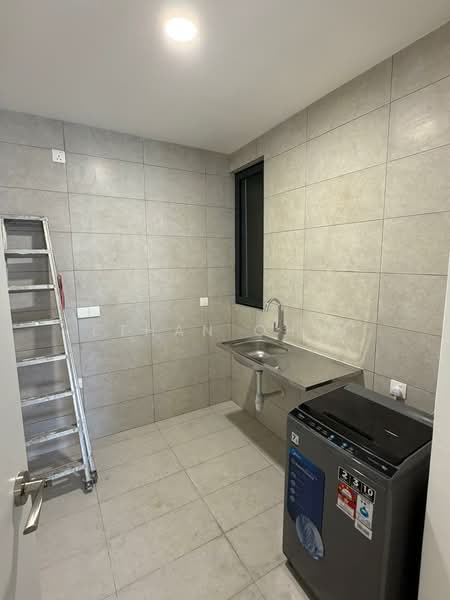 Condominium for Rent at EdgeWood Residences @ SkySanctuary - Ethan Chin - Interior - PropertyGuru.com.my
