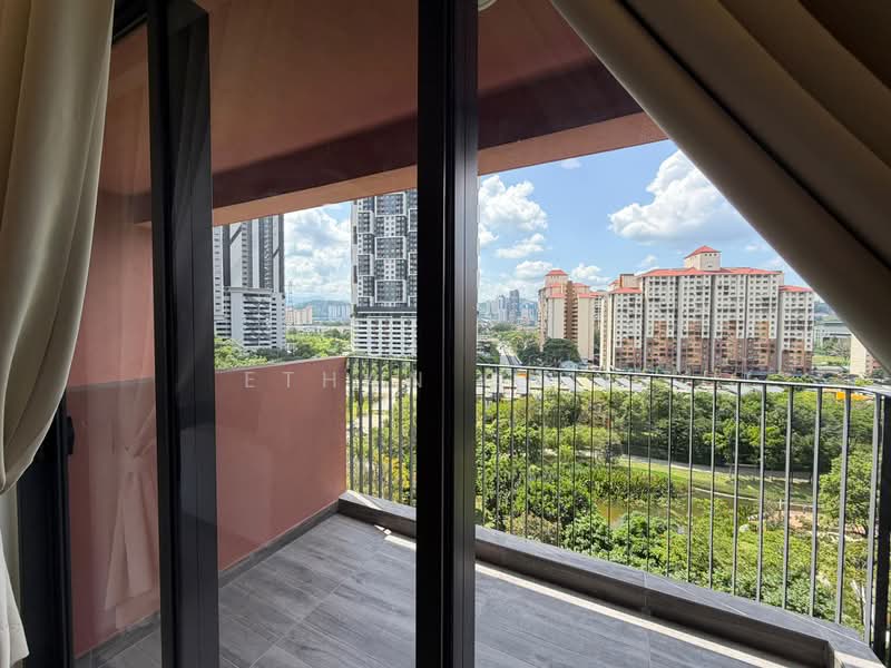 Condominium for Rent at EdgeWood Residences @ SkySanctuary - Ethan Chin - Balcony - PropertyGuru.com.my