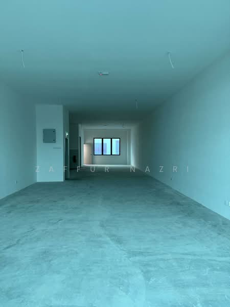 Kedai / Pejabat untuk Dijual di Seksyen 35 (Shah Alam) - Zaffur Nazri - Interior - PropertyGuru.com.my