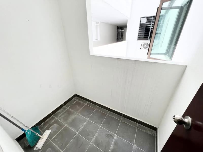 Kondominium untuk Dijual di Residensi Zamrud - Fauran Nawawi - PropertyGuru.com.my