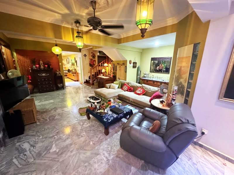 2-storey Terraced House for Sale in Ampang Jaya (Ampang) - Elvis Kok - Living Room - PropertyGuru.com.my