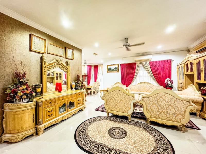 Bungalow for Sale in Sungai Buloh (Selangor) - Ibrahim Iderus - Living Room - PropertyGuru.com.my