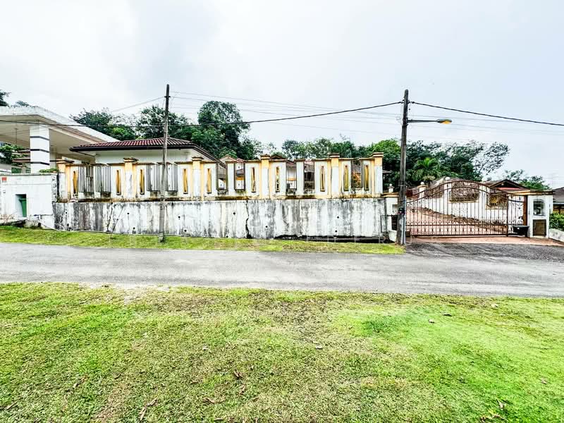 Bungalow for Sale in Sungai Buloh (Selangor) - Ibrahim Iderus - Exterior - PropertyGuru.com.my