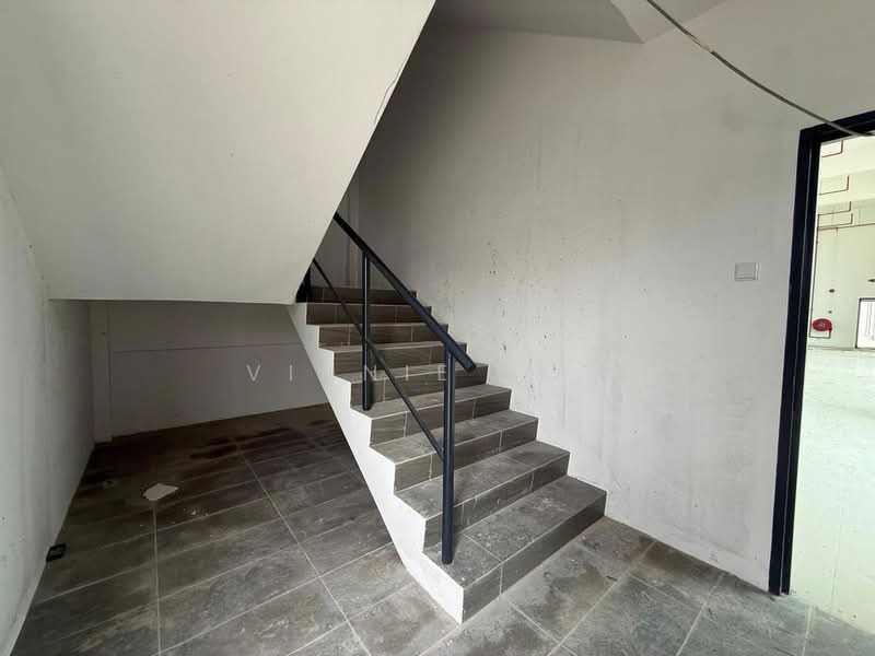 Factory for Rent in Batu Kawan (Penang) - Vinnie Loh - Interior - PropertyGuru.com.my