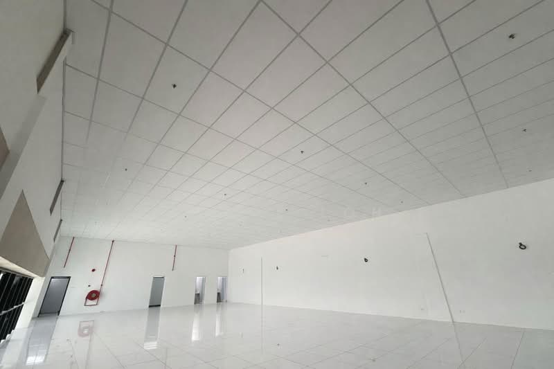 Factory for Rent in Batu Kawan (Penang) - Vinnie Loh - Interior - PropertyGuru.com.my