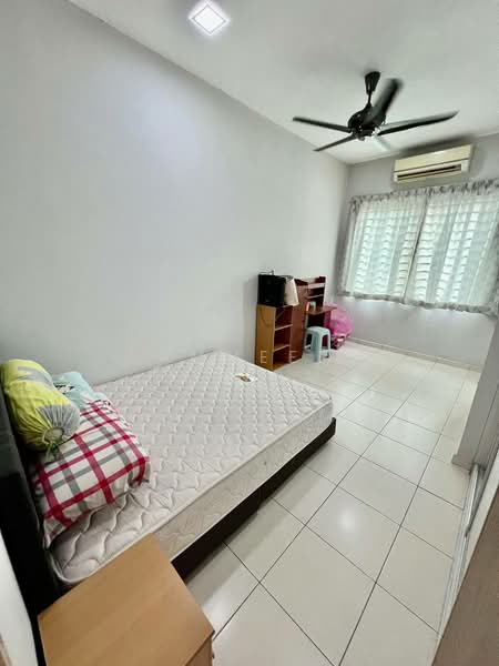 Rumah Teres 2.5 Tingkat untuk Dijual di Taman Nadayu 92 (Kajang) - Ammeer Nadzrai - Bedroom - PropertyGuru.com.my