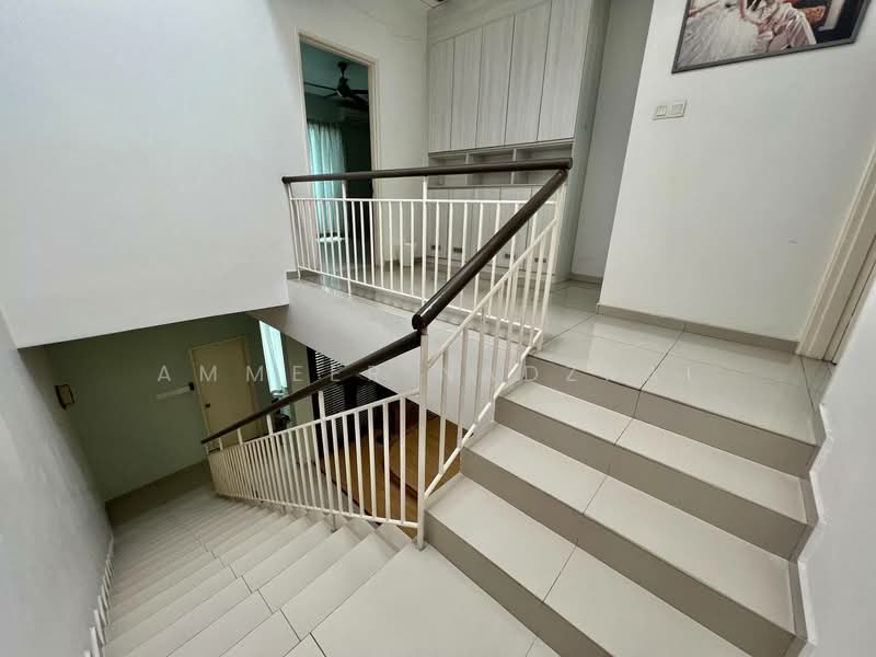 Rumah Teres 2.5 Tingkat untuk Dijual di Taman Nadayu 92 (Kajang) - Ammeer Nadzrai - Interior - PropertyGuru.com.my