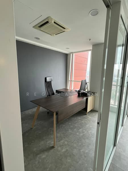 Office for Rent in Mont Kiara (Kuala Lumpur) - Regina Tan - Study - PropertyGuru.com.my