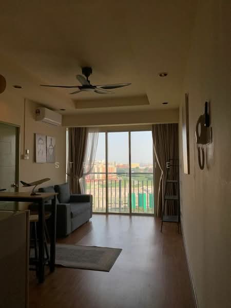 Servis Apartment untuk Disewa di Menara U2 - Stephanie Yap - Living Room - PropertyGuru.com.my