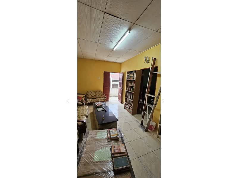 2-storey Terraced House for Sale in Medan Damansara (Damansara Heights) - Kevin Dass - Living Room - PropertyGuru.com.my