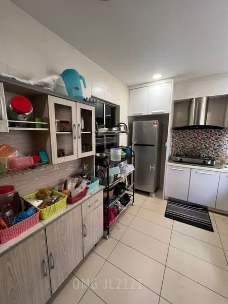 2-storey Terraced House for Sale in Bandar Bukit Tinggi (Klang) - Zackinn Hoi - Kitchen - PropertyGuru.com.my