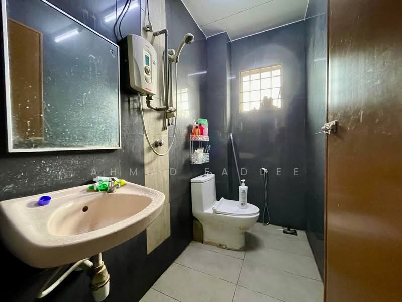 2-storey Terraced House for Sale in Putra Heights (Subang Jaya) - Ahmad Fadlee - PropertyGuru.com.my