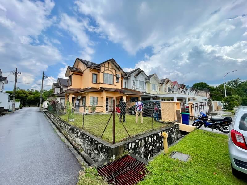 2-storey Terraced House for Sale in Putra Heights (Subang Jaya) - Ahmad Fadlee - PropertyGuru.com.my