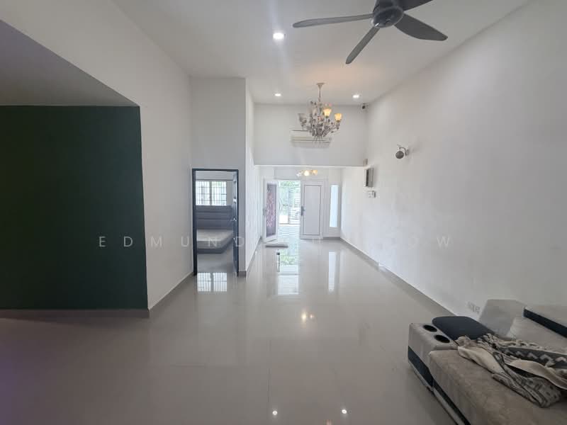 Semi-Detached House for Sale in Taman Selayang Mutiara (Selayang) - Edmund CH Leow - Living Room - PropertyGuru.com.my