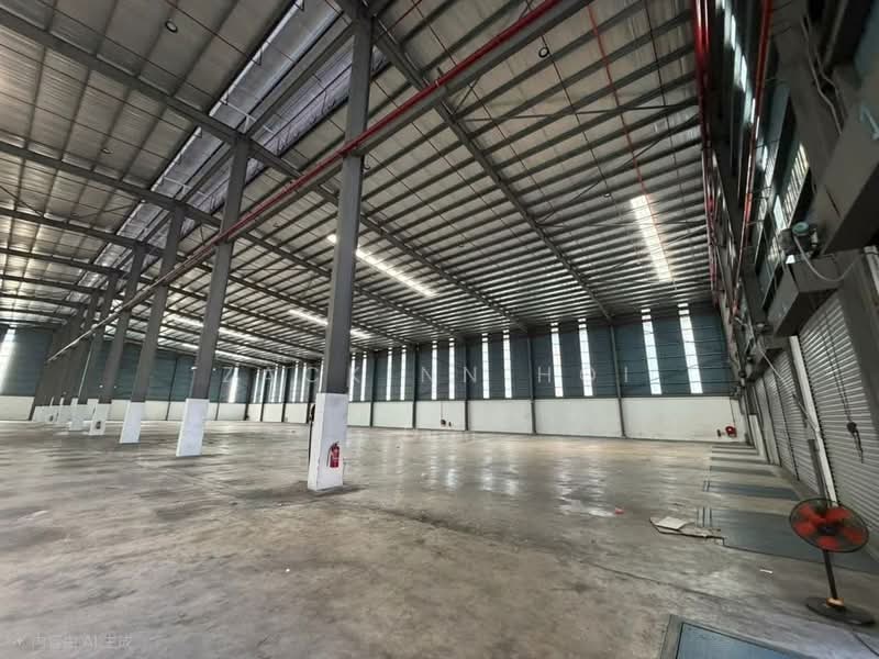 Warehouse for Rent in Pulau Indah Industrial Park (Pelabuhan Klang) - Zackinn Hoi - Interior - PropertyGuru.com.my