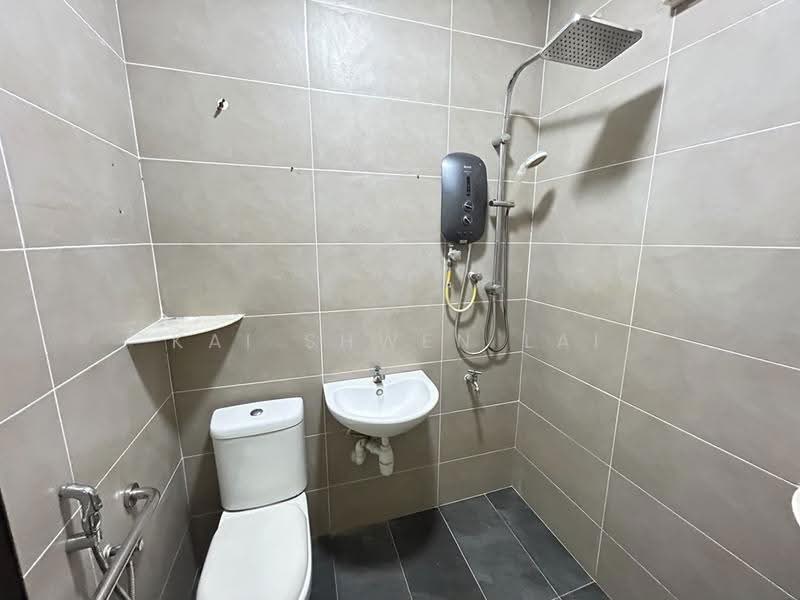 2-storey Terraced House for Sale in Kota Kemuning (Shah Alam) - Kai Shwen Lai - Bathroom - PropertyGuru.com.my