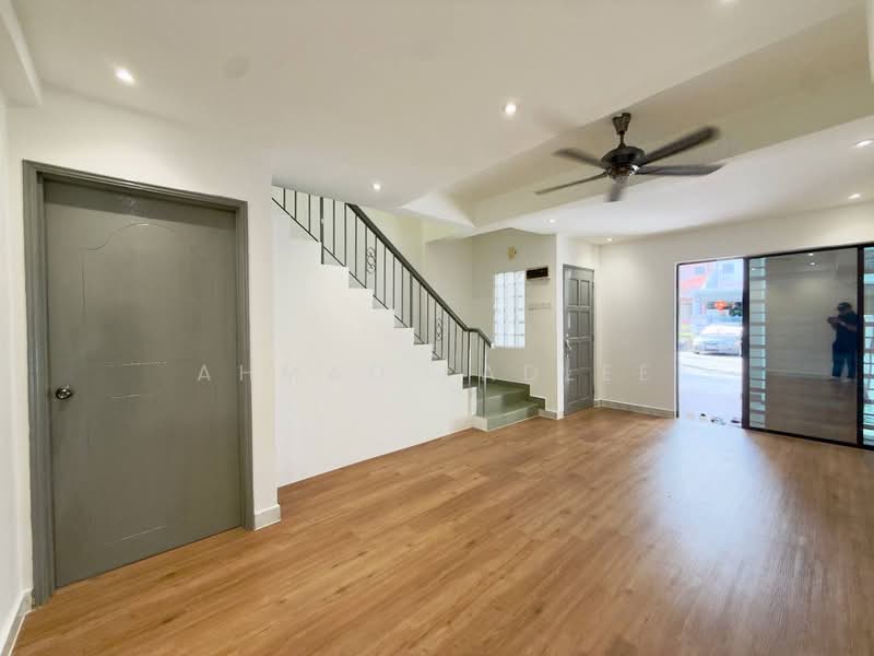 Rumah Teres 2 Tingkat untuk Dijual di Taman Villa Heights (Kajang) - Ahmad Fadlee - PropertyGuru.com.my