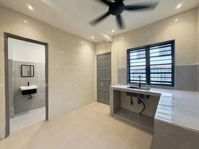 Rumah Teres 2 Tingkat untuk Dijual di Taman Villa Heights (Kajang) - Ahmad Fadlee - PropertyGuru.com.my