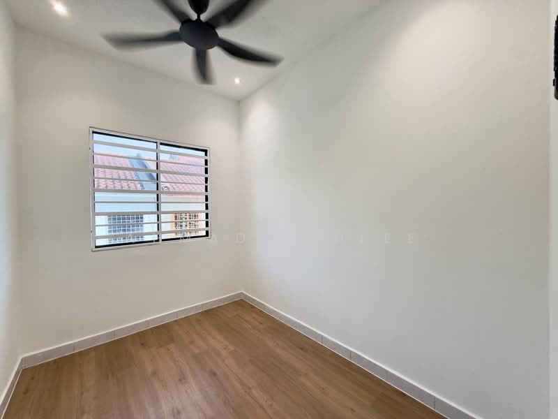 Rumah Teres 2 Tingkat untuk Dijual di Taman Villa Heights (Kajang) - Ahmad Fadlee - PropertyGuru.com.my