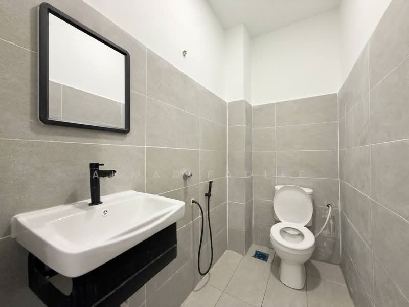 Rumah Teres 2 Tingkat untuk Dijual di Taman Villa Heights (Kajang) - Ahmad Fadlee - PropertyGuru.com.my