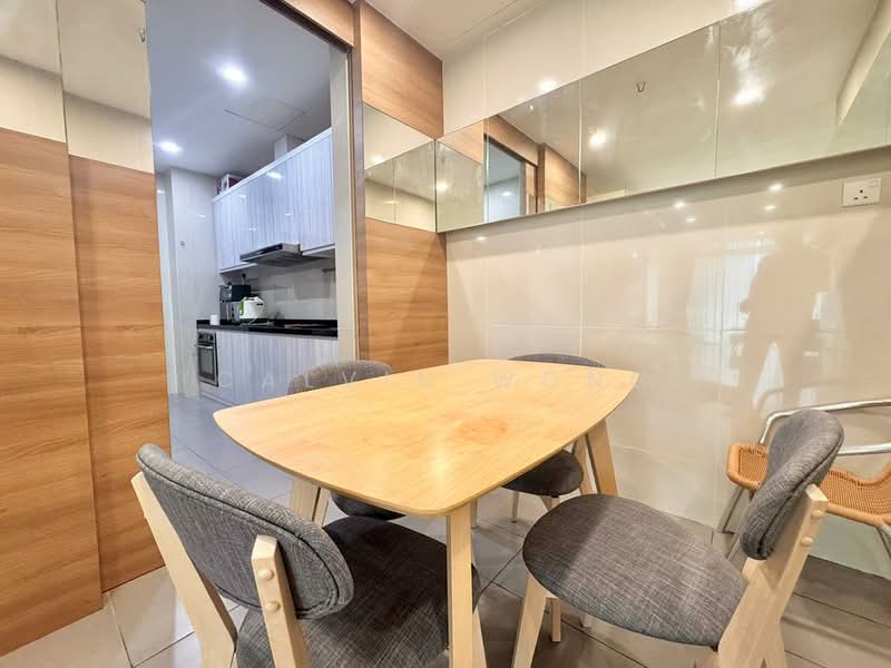 Kondominium untuk Disewa di KSL D'Esplanade Residence - Calvin Wong - Dining Room - PropertyGuru.com.my