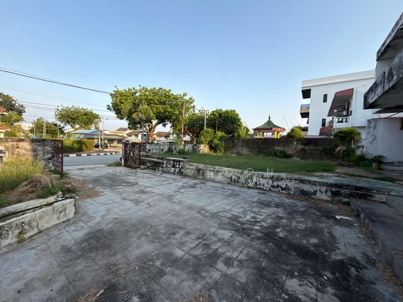 Bungalow for Sale in Gelugor (Penang) - Dave Soon - Exterior - PropertyGuru.com.my