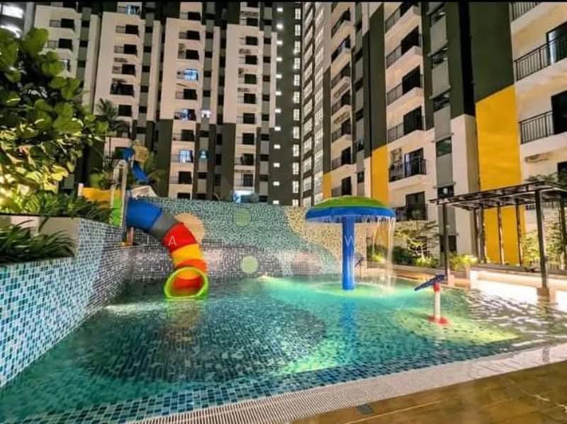 Servis Apartment untuk Disewa di Residensi Emas - Jasmine Wai - Pool - PropertyGuru.com.my