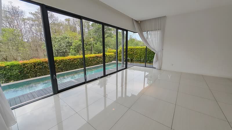 Bungalow House for Sale in Leisure Farm (Gelang Patah) - Nicholas Tey - View - PropertyGuru.com.my