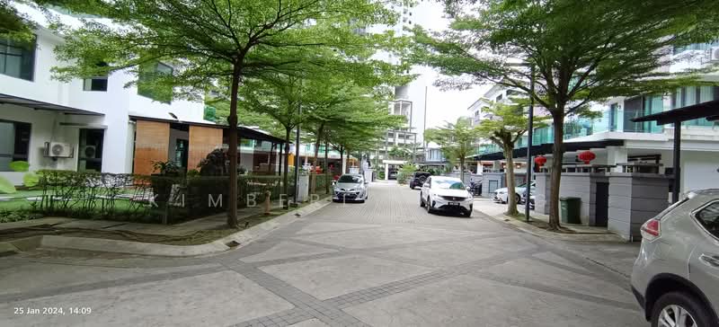 Rumah Berkembar untuk Dijual di Taman Danau Desa (Taman Desa) - Kimberly Yang - PropertyGuru.com.my
