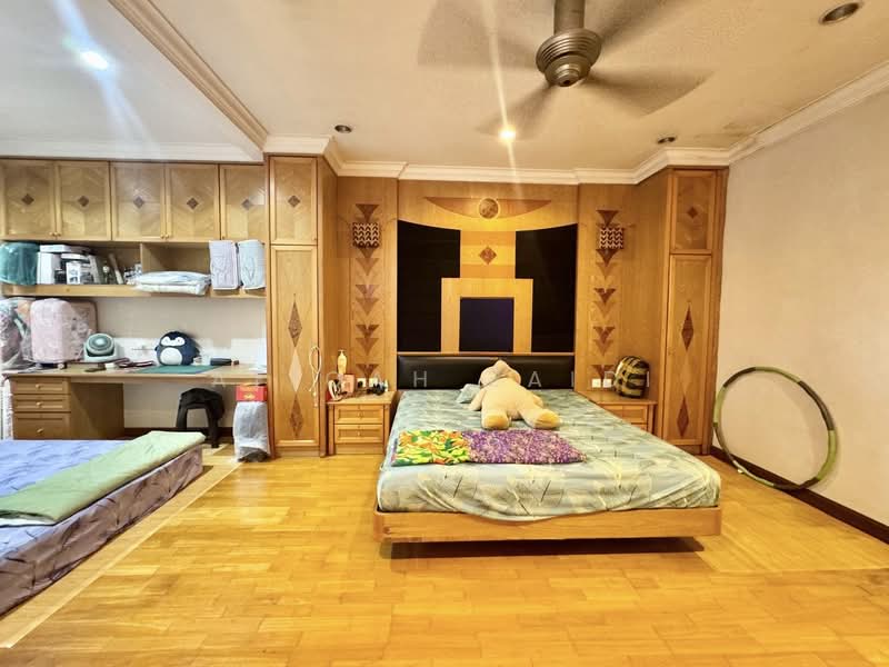 2-storey Terraced House for Sale in Bukit Jelutong (Shah Alam) - Afiqah zaidi - PropertyGuru.com.my