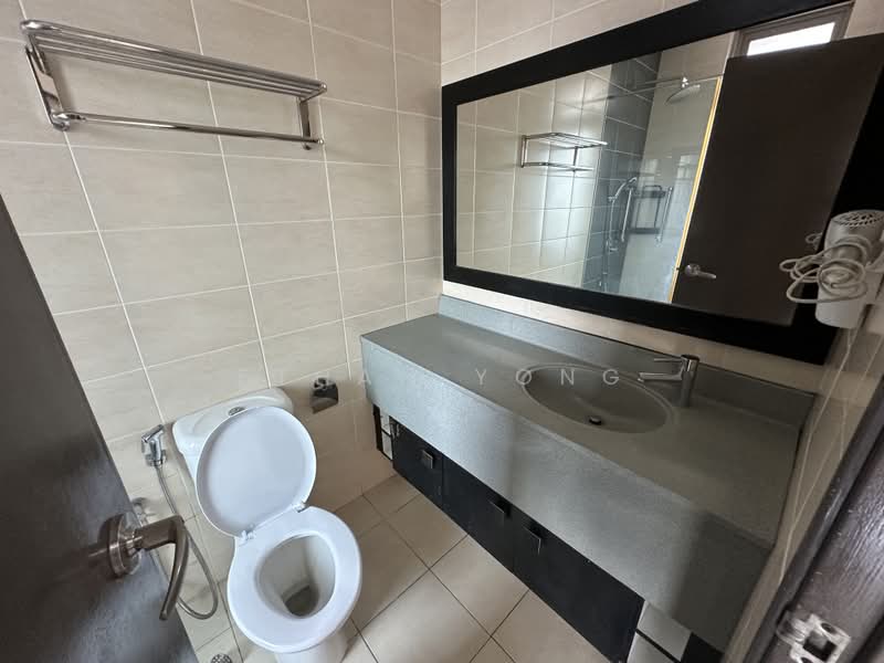 Condominium for Rent at Shaftsbury Residence - Ethan Yong - Bathroom - PropertyGuru.com.my