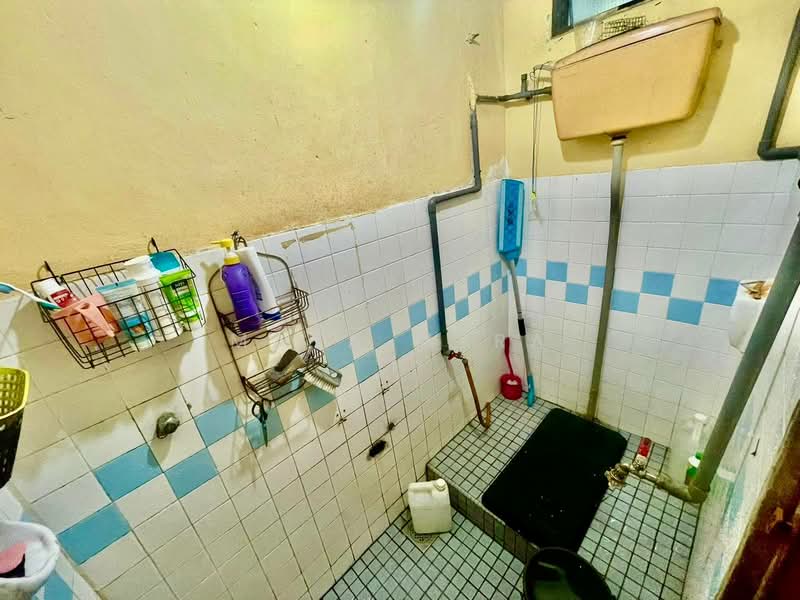 2-storey Terraced House for Sale in Taman Cheras Jaya (Cheras) - Maya Myra - Bathroom - PropertyGuru.com.my