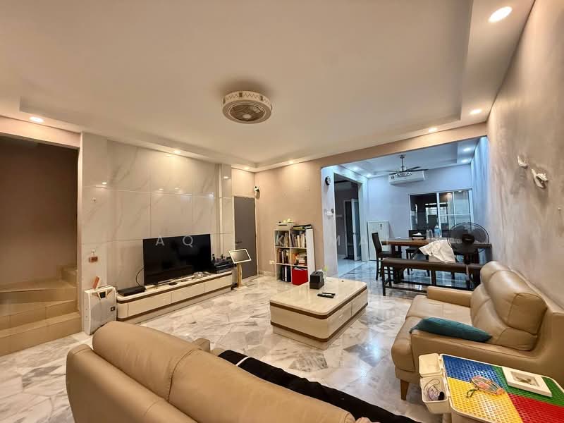 2-storey Terraced House for Sale in Setiawangsa (Kuala Lumpur) - Aqil Kamal - Living Room - PropertyGuru.com.my