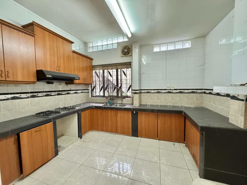 2-storey Terraced House for Sale in Bukit Jelutong (Shah Alam) - Afiqah zaidi - PropertyGuru.com.my