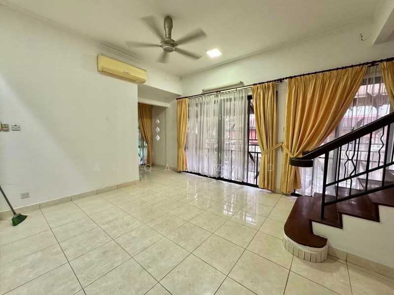 2-storey Terraced House for Sale in Bukit Jelutong (Shah Alam) - Afiqah zaidi - PropertyGuru.com.my