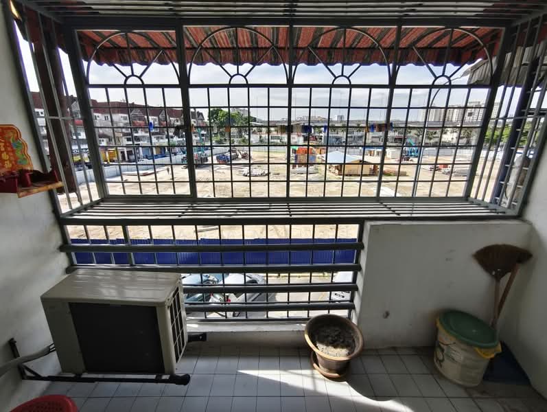 Apartment for Sale at Taman Kosas - Alan Lee - Balcony - PropertyGuru.com.my
