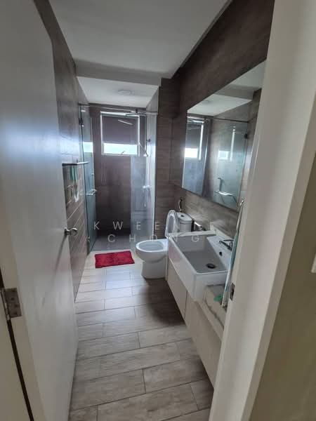 Servis Apartment untuk Dijual di You Residences @ You City - Kweenie Chong - Bathroom - PropertyGuru.com.my