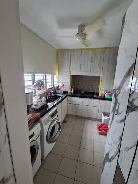Servis Apartment untuk Dijual di You Residences @ You City - Kweenie Chong - Kitchen - PropertyGuru.com.my